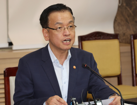 최상목, 이재명표 '전국민 25만원'에 