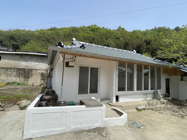 상남면 우곡마을에 있는 귀농인의 집 봉하우스 모습. 밀양시 제공