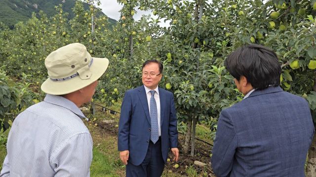 NS홈쇼핑, 거창군과 농산물 유통업무협의 간담회 진행. 사진은 조항목 NS홈쇼핑 대표이사.
