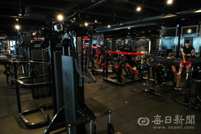 지난 8월 돌연 운영 중단에 들어갔던 대구 유명 헬스장의 당시 모습. 매일신문 DB