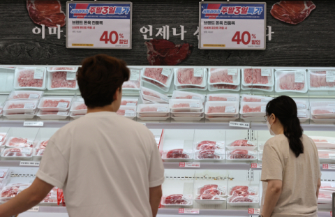 '1+ 한우' 100g에 7천원대…이마트 가격파격 선언 행사 추진