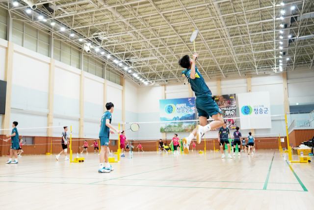 1일부터 18일까지 연령별 U-15 청소년 배드민턴 국가대표 선수 40여 명이 청송에 전지훈련장을 마련했다. 청송군 제공