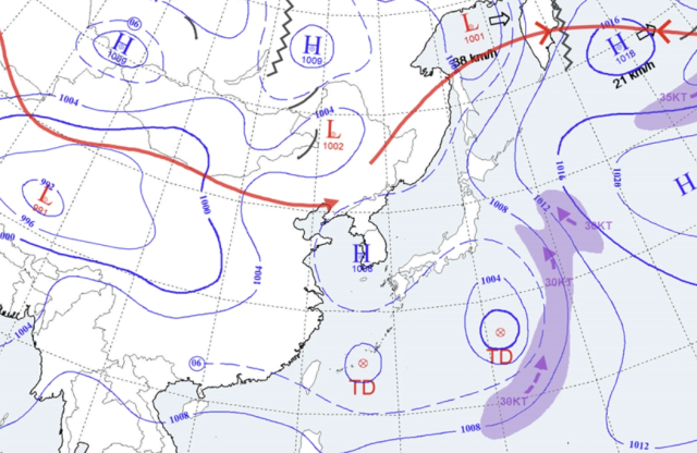 8월 7일 오전 9시 예상 한반도 및 주변 일기도. H는 고기압, L은 저기압을 뜻한다. 91W·94W 열대요란을 TD(열대저압부)로 보고 있다. 기상청