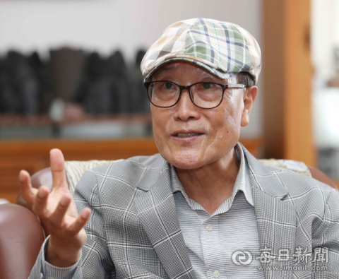 뮤지컬 '육영수, 그 시절의 아카시아' 제작한 김재철 전 MBC 사장 