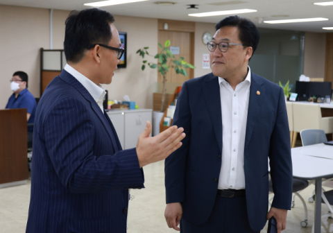금융위, 티몬·위메프 정산지연 피해업체 유동성지원 시작