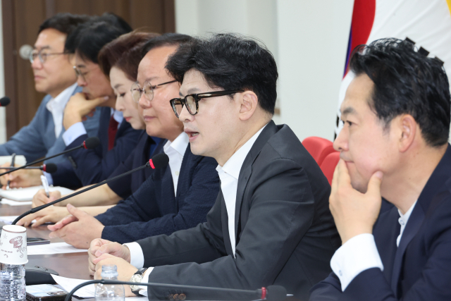 국민의힘 한동훈 대표가 8일 오전 서울 여의도 당사에서 열린 최고위원회의에서 발언하고 있다. 연합뉴스