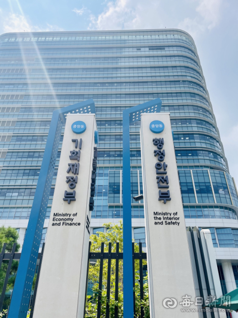 1분기 국세 수입 8.4조 늘었지만…세수 진도율은 '뒷걸음'