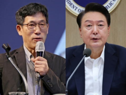 진중권 광운대 특임교수, 윤석열 대통령.