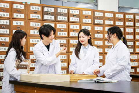 한의학으로 세계와 지역을 잇는 'K-메디 실크로드' 중심대학