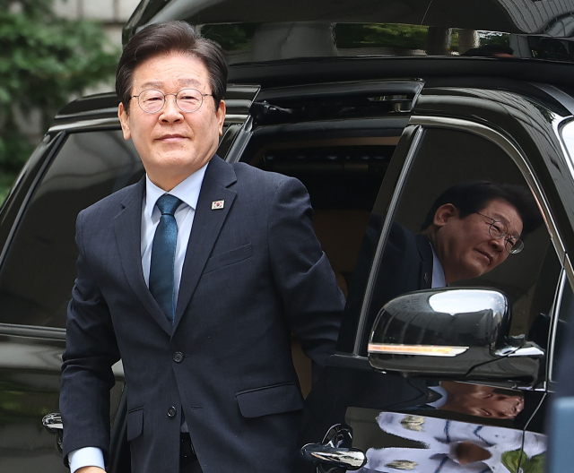 더불어민주당 이재명 대표가 20일 오전 서울 서초구 서울중앙지법에서 열린