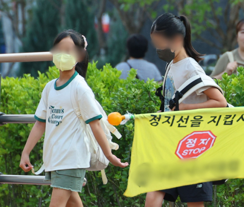 숨 막혔던 코로나 위기경보 2378일 만에 완전 해제
