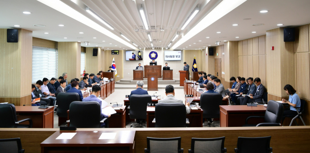고령군의회는 2일 제300회 임시회 제2차 본회의를 개최했다. 고령군의회 제공