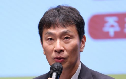 우리금융, 동양생명 인수 악화일로…이복현, 임종룡 진정성 의심