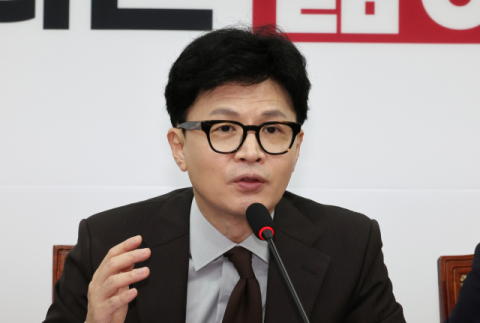 韓, 대통령실 출신 인사 작심 비판…