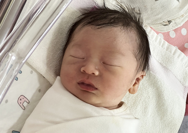 김유리아가