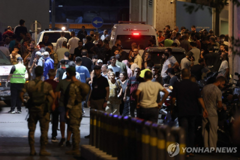 레바논서 '삐삐' 수백 대 동시 폭발…