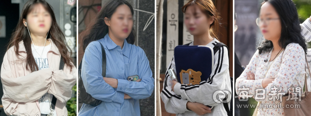 대구 지역 아침 최저기온이 14.3℃를 기록하면서 쌀쌀한 날씨를 보인 지난 2일 오전 대구 도심에서 시민이 추위에 웅크린 채 출근길에 나서고 있다. 매일신문 DB.