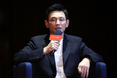 황정민, '사생활 의혹' 제기 여성과 2억 소송전…강제조정 불복