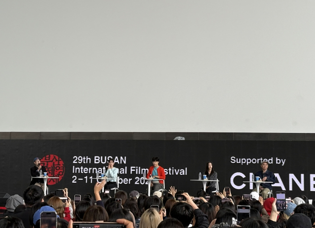 3일 찾은 부산 영화의전당 BIFF 야외무대에서는 오후 3시 영화