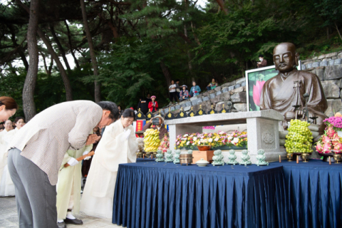 도리사에서 제8회 향문화대제전 성료…천년 향의 숨결을 되살리다
