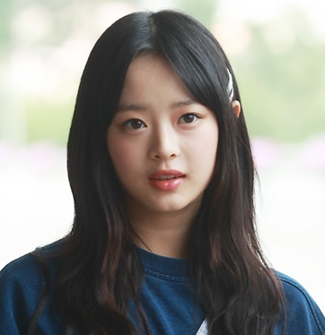 그룹 뉴진스 하니가 2023년 8월 17일 일본 뮤직 페스티벌 슈퍼소닉에 참석하기 위해 출국하고 있다. 연합뉴스
