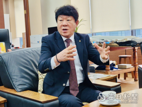 [인터뷰] 김윤식 신협중앙회장 