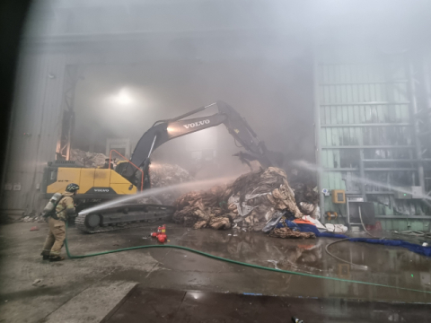 경북 경주서 공장 화재 잇따라…인명피해 없어
