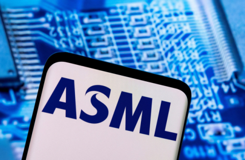 반도체 '슈퍼 을' ASML 휘청…엔비디아 최고점 앞두고 급락