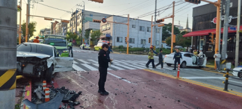 영주시 가흥동에서 3중 추돌, 중경상자 5명 발생