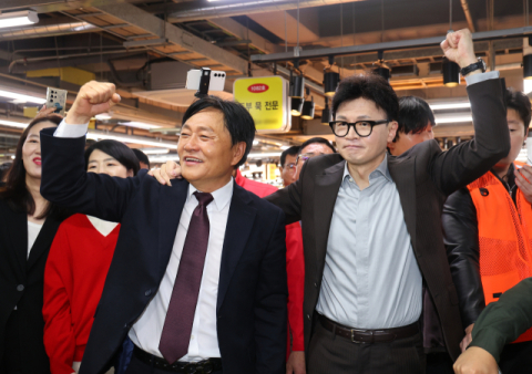 '개선장군' 행세 한동훈 대표 