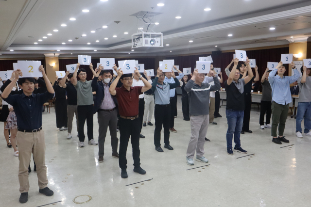 지난 15일 부산도시공사 사장을 비롯한 임직원들이 