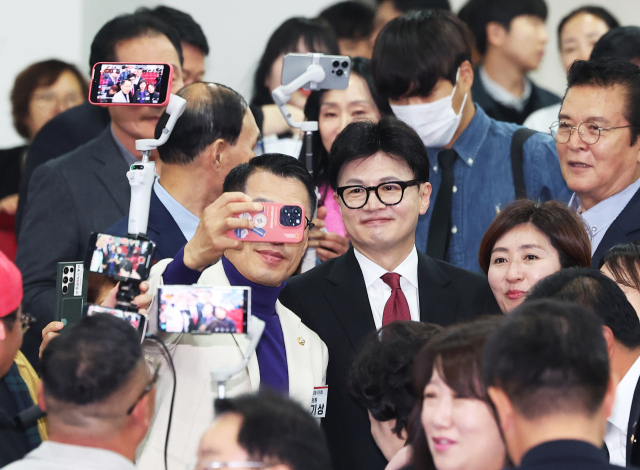 국민의힘 한동훈 대표가 30일 오후 경기도 화성시 정남면 YBM연수원에서 열린