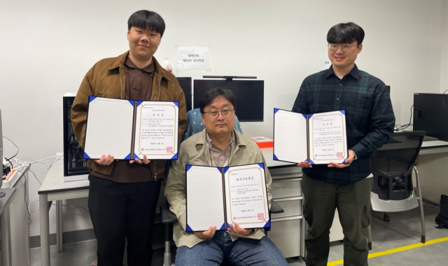 케이메디허브는 첨단의료기기개발지원센터 연구원과 인턴이 