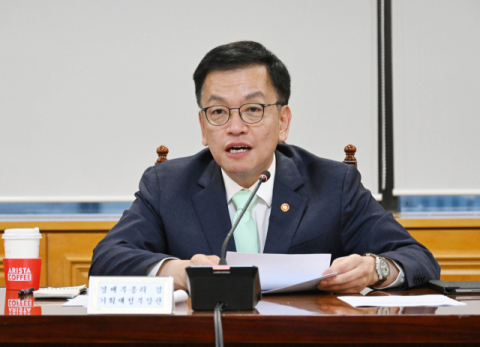 정부, 환율 구두개입…최상목 