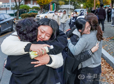 [2025학년도 수능] 국·영·수 지난해보다 대체로 쉬웠다…지난해 이어 킬러문항 배제