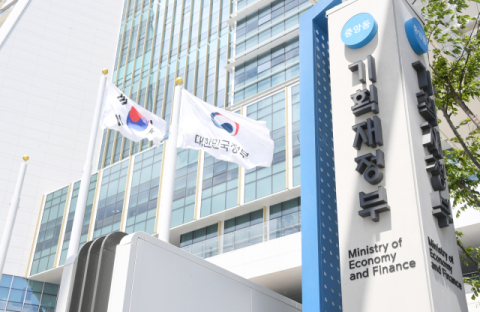 기재부, 5월 개인투자용 국채 5년물 100억원 추가 발행