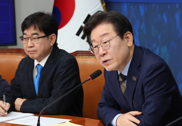 이재명 더불어민주당 대표가 26일 서울 여의도 국회에서 열린 민생연석회의 출범식에서 발언하고 있다. 연합뉴스