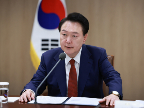 직무 복귀 vs 조기 대선…4월 4일은 尹대통령 '운명의 날'