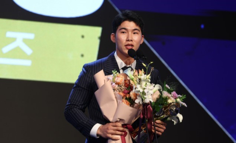 MLB 포스팅 신청 예정인 김혜성, MLB닷컴 메인 화면 장식