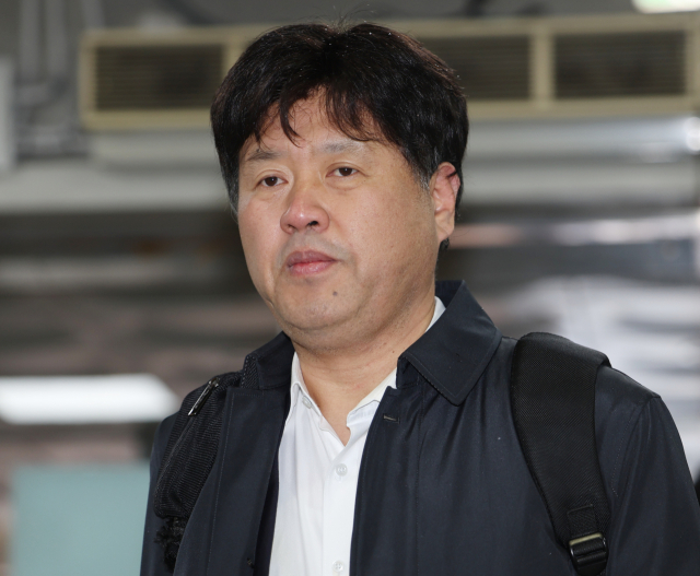 김용 전 민주연구원 부원장이 28일 오전 서울 서초구 서울고등법원에서 열린 