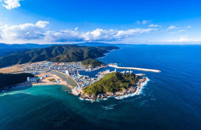 영덕군 죽도산 전경. 영덕군 제공