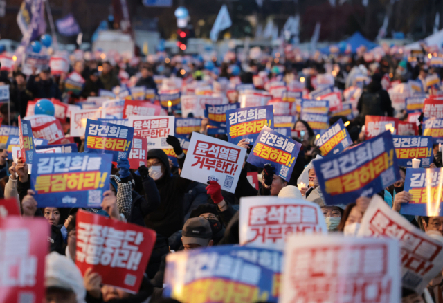 11월 30일 오후 서울 종로구 광화문 북측광장 인근에서 열린