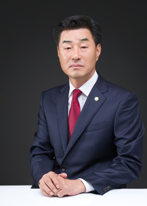[기고-김일만] 철강산업의 위기와 포항의 정체성