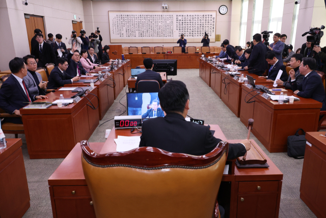 3일 오전 국회 법제사법위원회에서 정청래 위원장이 법무부, 검찰청, 검사의 헌법·법령 위반 감사요구안을 의결하고 있다. 연합뉴스