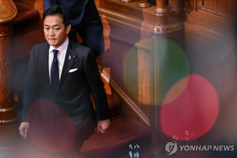 일본 국민민주당, 불륜 대표에 3개월 직무정지 