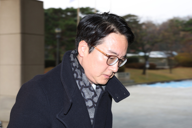 심우정 검찰총장이 2일 오전 서울 서초구 대검찰청으로 출근하고 있다. 연합뉴스