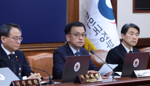 [2025경제] 올해 성장률 1.8% 전망…