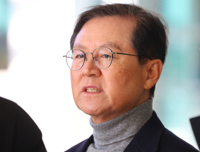 윤석열 대통령 측 윤갑근 변호사. 연합뉴스