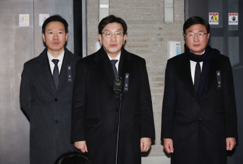 野 쌍특검 재표결 추진…이탈표 가슴 졸이는 與 