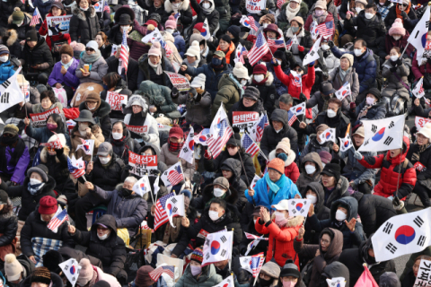 [사법의 정치화 우려] 정치에 흔들리는 사법부, 중구난방 수사기관…이유는